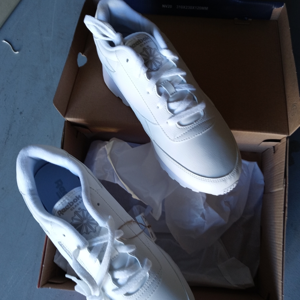 Shoes - Picture 3 of 3